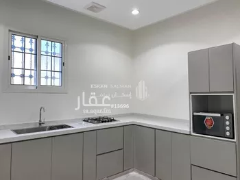 فيلا للبيع في شارع الحمر 240, حي العليا, مدينة بريده, منطقة القصيم صورة 4