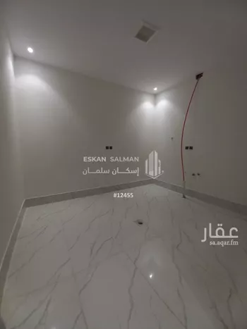 فيلا للبيع في شارع عباس عبدالجبار, حي العوالي, مدينة الرياض, منطقة الرياض صورة 5