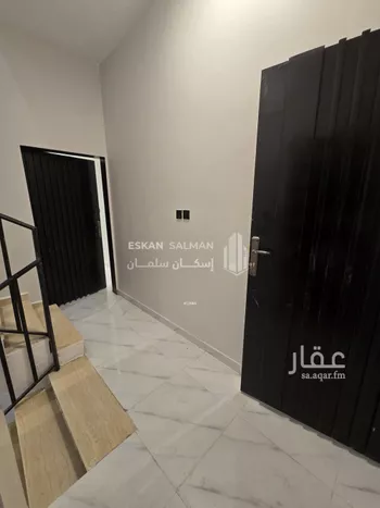 دور للبيع في شارع رقم 96, حي الندوة, مدينة الرياض, منطقة الرياض صورة 3