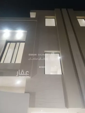 فيلا للبيع في شارع الجارود السلمي, حي عكاظ, مدينة الرياض, منطقة الرياض صورة 2