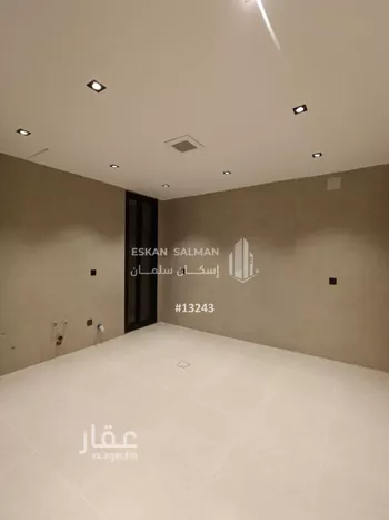 دور للبيع في شارع أحمد بن محمد العيالي, حي عكاظ, مدينة الرياض, منطقة الرياض صورة 3