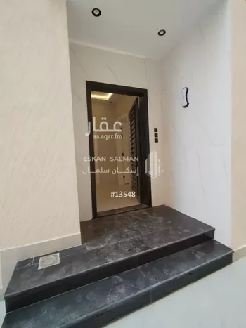 فيلا للبيع في شارع عبدالله ابن عقبة, حي الدفاع, مدينة المدينه المنوره, منطقة المدينة المنورة صورة 3