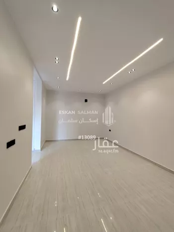 فيلا للبيع في شارع عبد الخالق بن عيسى, حي الزهراء, مدينة الاحساء, المنطقة الشرقية صورة 2