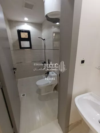 شقة للبيع في شارع عبدالله السديس, حي بدر, مدينة الرياض, منطقة الرياض صورة 4