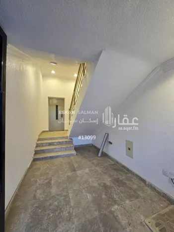 فيلا للبيع في شارع عمر الابنا, حي الظرفة, مدينة خميس مشيط, منطقة عسير صورة 3