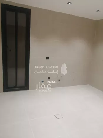 فيلا للبيع في شارع الجارود السلمي, حي عكاظ, مدينة الرياض, منطقة الرياض صورة 5