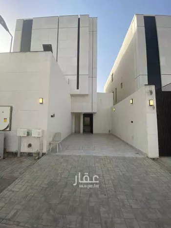 دور للبيع في شارع عبدالله بن أبي الهذيل, حي الرمال, مدينة الرياض, منطقة الرياض صورة 2
