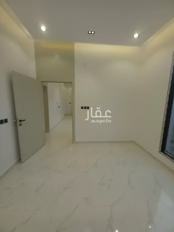 دور للبيع في شارع صلاح الدين , حي الراشدية, مدينة المزاحميه, منطقة الرياض صورة 3