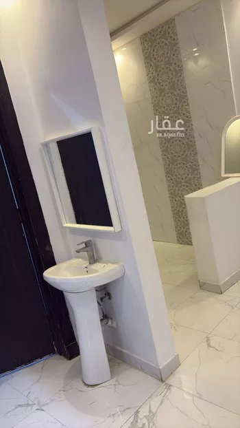 فيلا للإيجار في شارع الريان, حي عكاظ, مدينة الرياض, منطقة الرياض صورة 3