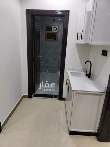 شقة للإيجار في شارع طريق الملك عبدالعزيز الفرعي, حي الملك فهد, مدينة الرياض, منطقة الرياض صورة 2