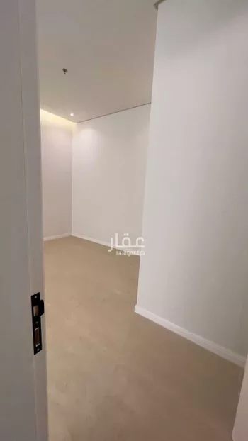 شقة للبيع في شارع وادي البطحاء, حي الملقا, مدينة الرياض, منطقة الرياض صورة 3
