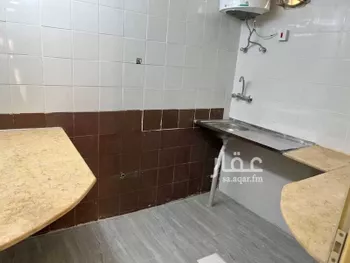 شقة للإيجار في شارع عين ريم ، حي ام الحمام الغربي ، الرياض ، منطقة الرياض