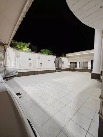 فيلا للإيجار في شارع أبي بكر الوراق, حي المهدية, مدينة الرياض, منطقة الرياض صورة 5