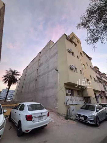 عمارة للبيع في شارع المتمرس الصحاري, حي الخبيب, مدينة بريده, منطقة القصيم صورة 4