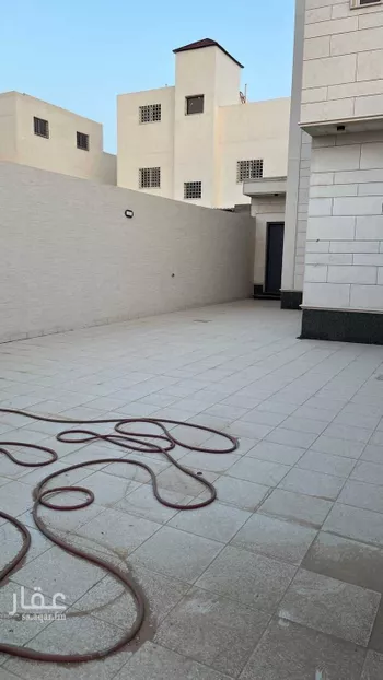 فيلا للبيع في شارع الحسو القديم, حي الرحاب, مدينة بريده, منطقة القصيم صورة 2