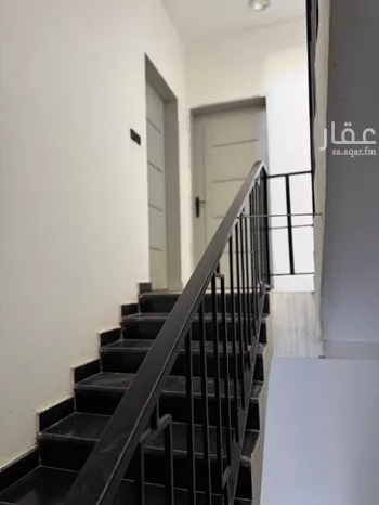 دور للبيع في شارع أحمد بن داود المالكي, حي المعيزيلة, مدينة الرياض, منطقة الرياض صورة 3