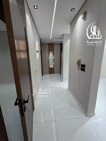 شقة للبيع في شارع محمد بن يزيد الثمالي بن المبرد, حي السويس 1, مدينة جازان, منطقة جازان صورة 3