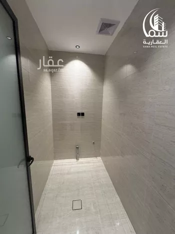 شقة للبيع في شارع عادل ثابت عثمان حكمي, حي المحمدية 3, مدينة جازان, منطقة جازان صورة 4
