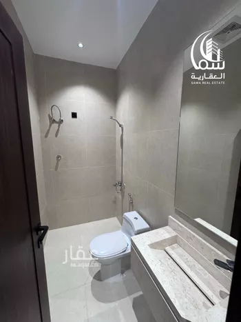 شقة للبيع في شارع طريق الملك فهد, حي المحمدية 2, مدينة جازان, منطقة جازان صورة 5