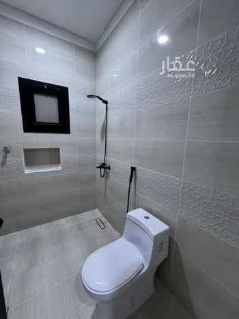 شقة للبيع في شارع اسماء بنت عميس, حي الرحاب 1, مدينة جازان, منطقة جازان صورة 5