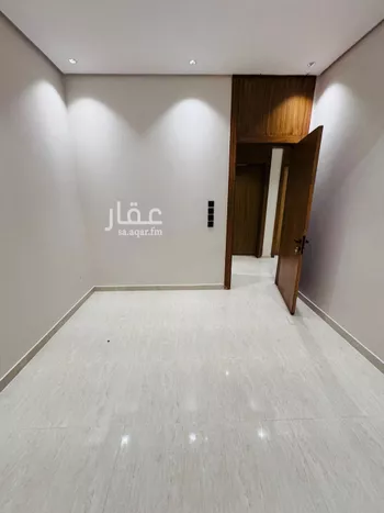 شقة للبيع في شارع العز بن عبدالسلام, حي السويس 1, مدينة جازان, منطقة جازان صورة 3
