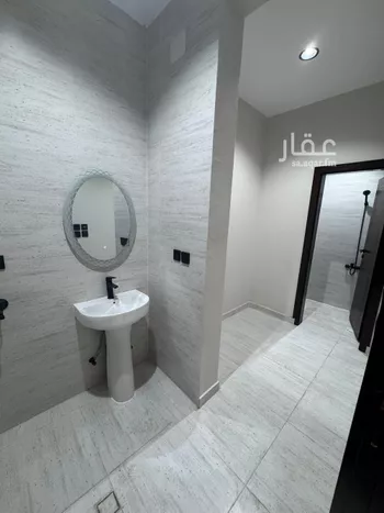 شقة للبيع في شارع شارع أبو بكر الصديق, حي الرحاب 1, مدينة جازان, منطقة جازان صورة 4