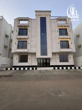 شقة للبيع في شارع عادل ثابت عثمان حكمي, حي المحمدية 3, مدينة جازان, منطقة جازان