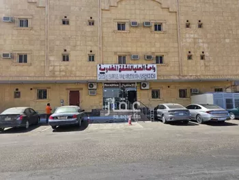 عمارة للبيع في شارع طريق الملك سعود, حي الفيصلية الجنوبية, مدينة تبوك, منطقة تبوك صورة 2