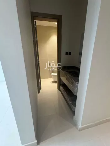 دور للإيجار في شارع عمر السلمي, حي العارض, مدينة الرياض, منطقة الرياض صورة 3