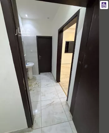 شقة للإيجار في شارع عمر بن عبداللطيف , حي الرمال, مدينة الرياض, منطقة الرياض صورة 4
