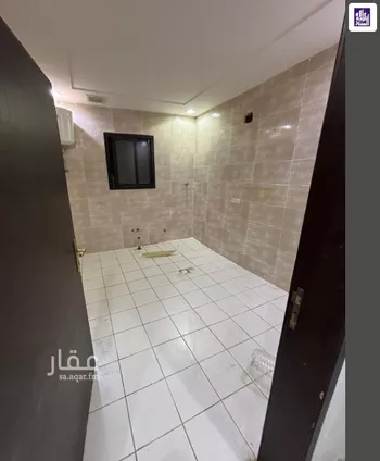 شقة للإيجار في شارع عمر بن عبداللطيف , حي الرمال, مدينة الرياض, منطقة الرياض صورة 2