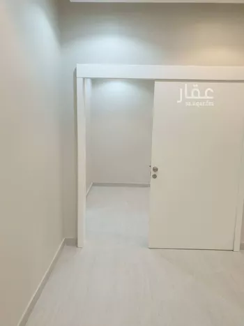 شقة للإيجار في شارع إسماعيل بن أبي الغنائم, حي المهدية, مدينة الرياض, منطقة الرياض صورة 4
