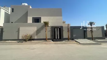فيلا للبيع في شارع أحمد بن نبهان الحافظ, حي المهدية, مدينة الرياض, منطقة الرياض صورة 2