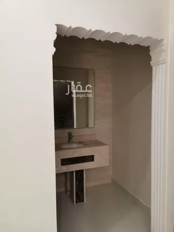 فيلا للبيع في شارع أحمد بن محمد العتابي, حي المهدية, مدينة الرياض, منطقة الرياض صورة 4