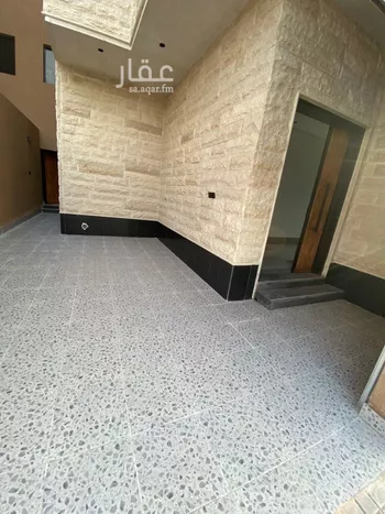 فيلا للبيع في شارع عمر بن عبدالقادر مفتي, حي المهدية, مدينة الرياض, منطقة الرياض صورة 2