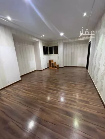 فيلا للإيجار في شارع المنتزة 2, حي الصالحية, مدينة عنيزه, منطقة القصيم صورة 2