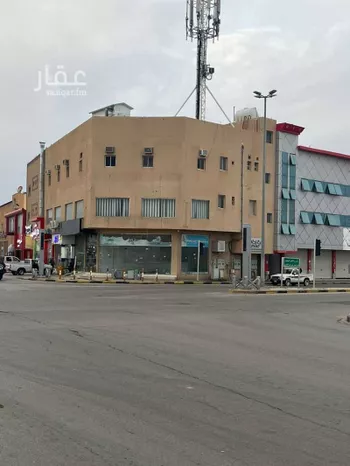 عمارة للبيع في شارع عبد العزيز عبدالله السليم, حي السليمانية, مدينة عنيزه, منطقة القصيم صورة 2
