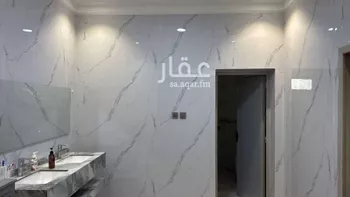 فيلا للبيع في شارع محمد بن زرقون, حي الريان, مدينة عنيزه, منطقة القصيم صورة 3