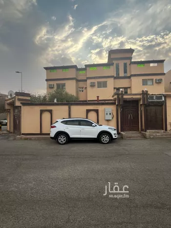 فيلا للبيع في شارع الخليفة الناصر لدين الله, حي الصالحية, مدينة عنيزه, منطقة القصيم صورة 5