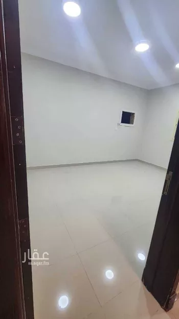 شقة للبيع في شارع عبدالرحمن بن أبي ياسر, حي الرمال, مدينة الرياض, منطقة الرياض صورة 2