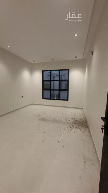 دور للبيع في شارع ديراب , حي عكاظ, مدينة الرياض, منطقة الرياض صورة 5