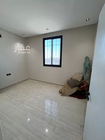 دور للبيع في شارع محمد بن بليهيد, حي طويق, مدينة الرياض, منطقة الرياض صورة 2