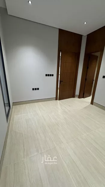 فيلا للبيع في شارع عبداللطيف بن المبارك, حي المهدية, مدينة الرياض, منطقة الرياض صورة 5
