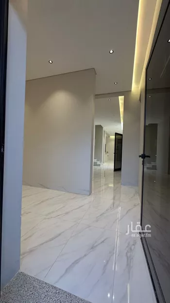 فيلا للبيع في شارع عمران بن أبي عمر, حي المهدية, مدينة الرياض, منطقة الرياض صورة 3