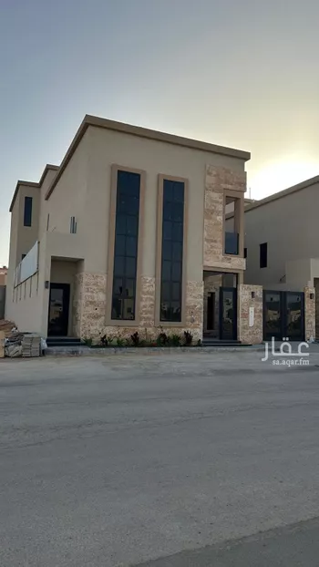 فيلا للبيع في شارع أحمد مفتي المكي الحنفي, حي المهدية, مدينة الرياض, منطقة الرياض