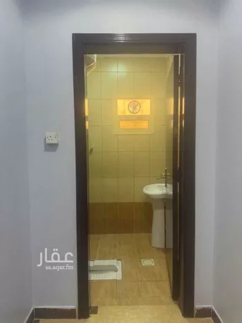 دور للبيع في شارع زين الدار المصري, حي العزيزية, مدينة الرياض, منطقة الرياض صورة 3