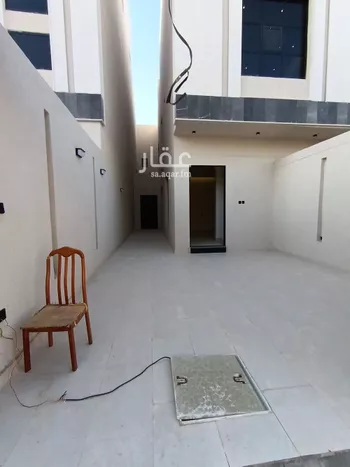 دور للبيع في شارع محمد حكيم الملك, حي طويق, مدينة الرياض, منطقة الرياض صورة 3
