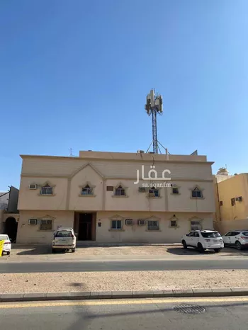 عمارة للبيع في شارع الكواكب, حي السعادة, مدينة الرياض, منطقة الرياض صورة 2
