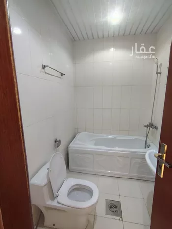 شقة للإيجار في شارع  حسن ابن حسين ابن علي, حي الحمراء, مدينة الرياض, منطقة الرياض