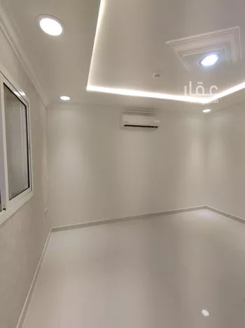 شقة للإيجار في شارع  حسن ابن حسين ابن علي, حي الحمراء, مدينة الرياض, منطقة الرياض